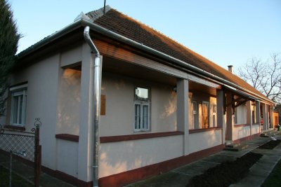 Zeusz Apartman - Erdõhorváti