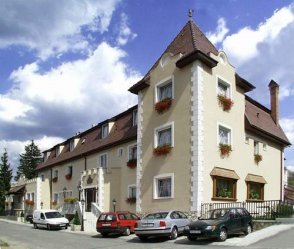 Kikelet Club Hotel *** - Miskolc (Tapolcafürdõ)