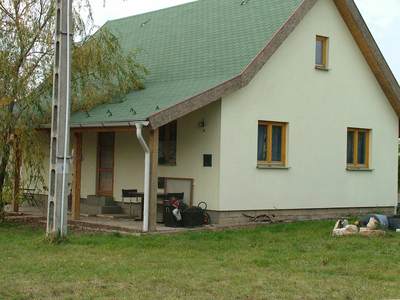 Gombi Apartmanh�z - S�rv�r