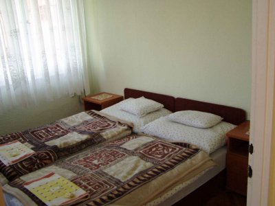 Nagyfeny� Vend�gh�z sz�ll�shely