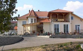Komp Vendégház, Étterem - Olaszliszka